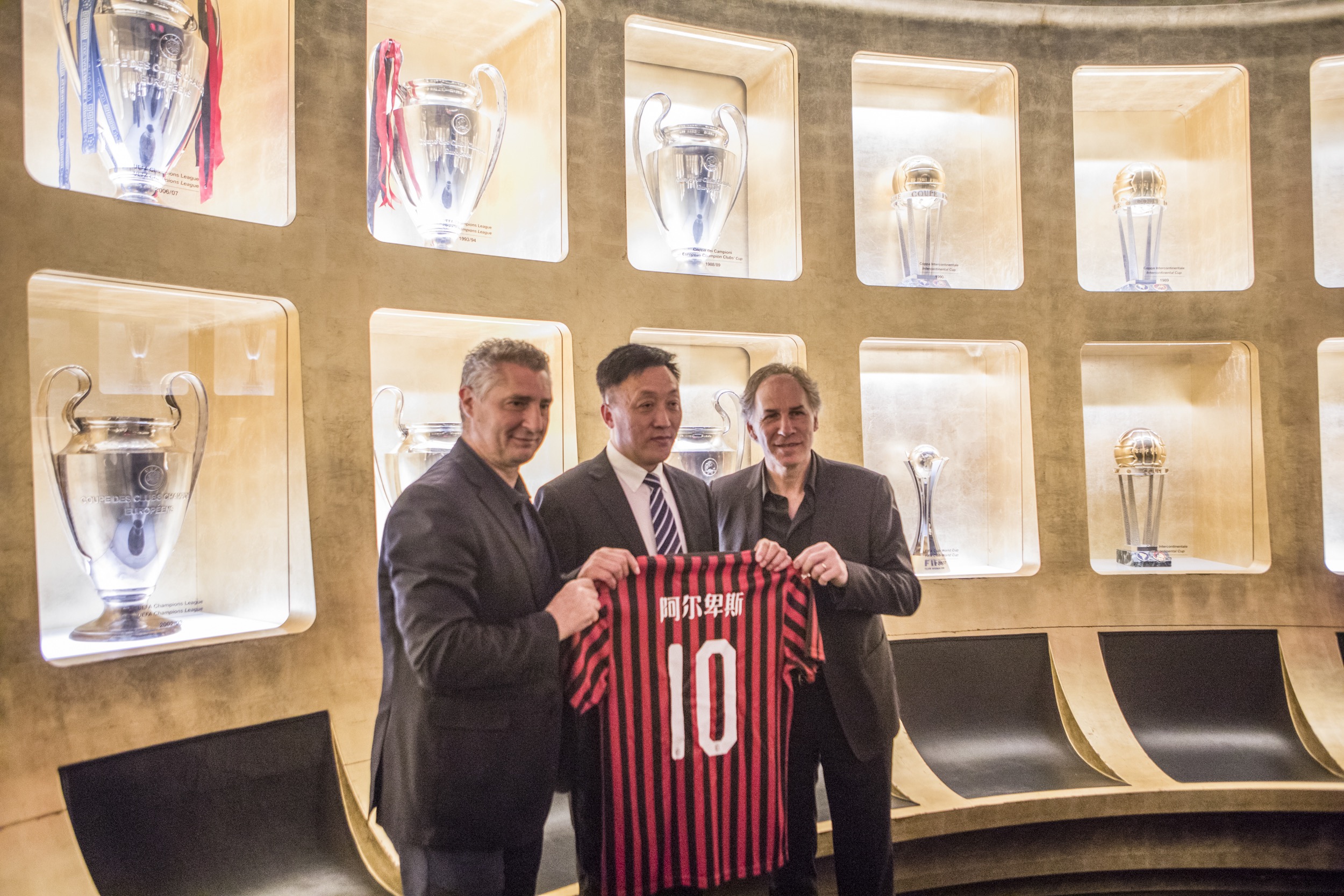 格林伍德与世界杯之间，还差一张与牙买加的投名状！（通往世界杯的最后一关：格林伍德需在对牙买加一战立下投名状）