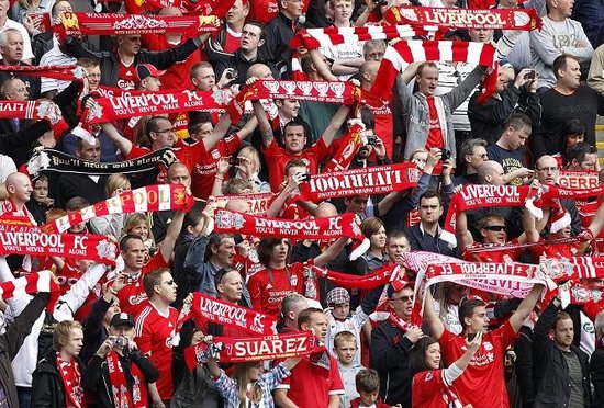 体图：多特只打算与布兰特续约1年，若球员降薪将提供2年合同（体图：多特倾向与布兰特续约一年，若其接受降薪将开出两年期合同）