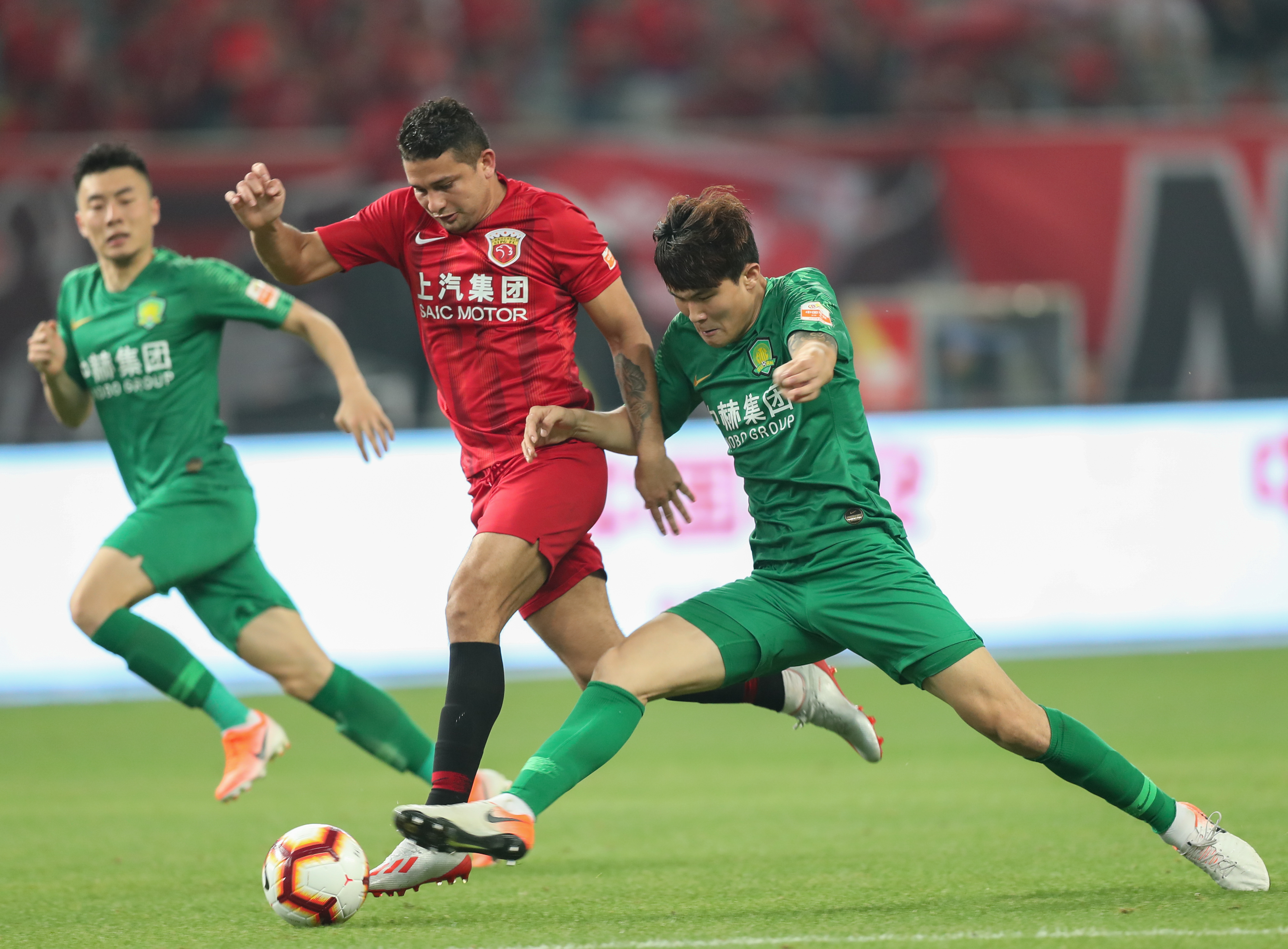 经纪人：我的话完全被断章取义了；孔蒂就像洛博特卡的父亲（经纪人澄清：我的话被严重曲解，孔蒂待洛博特卡如父）