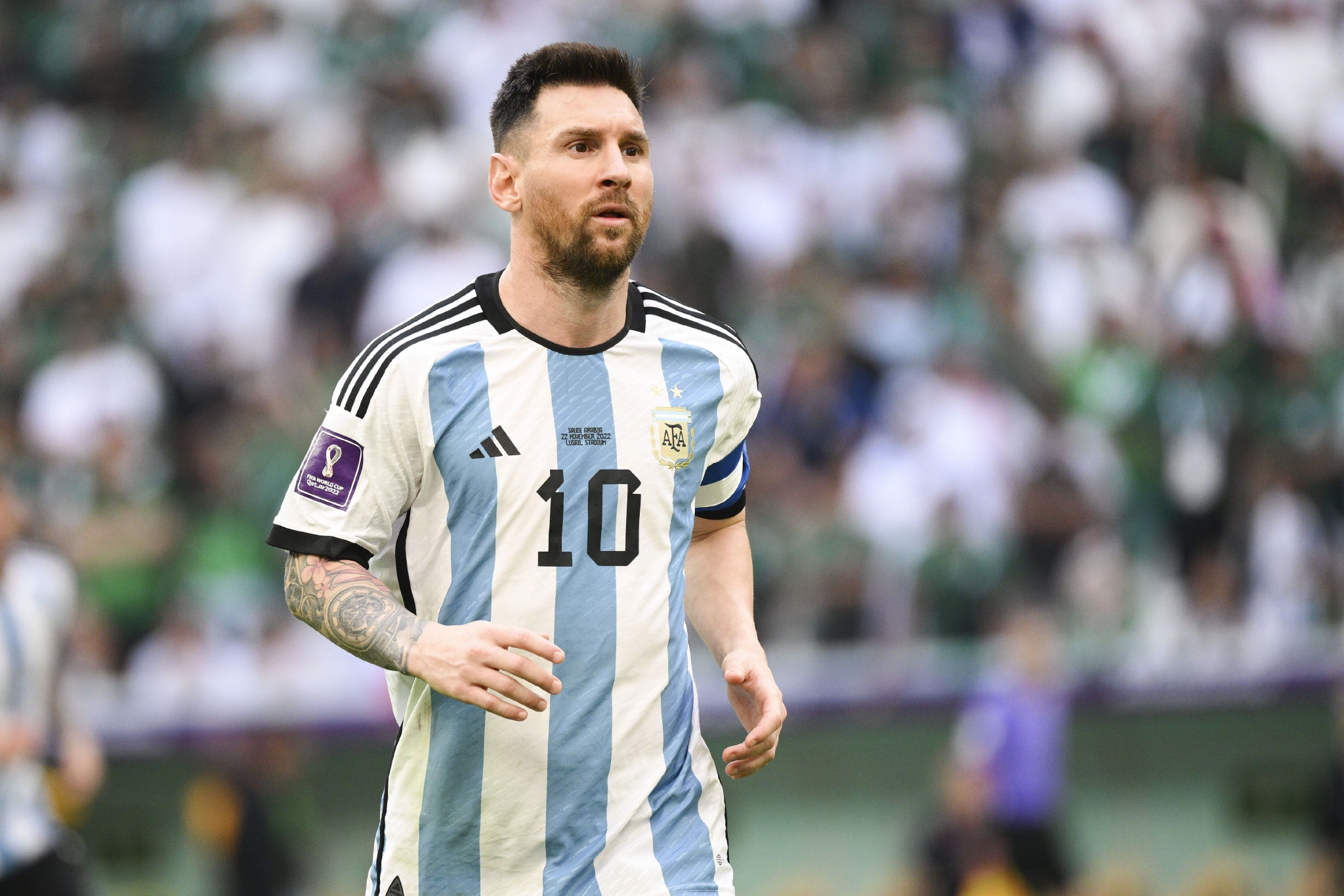 输给米兰后拉齐奥对主裁判不判罚点球不满，决定新闻沉默（负于米兰后，拉齐奥不满主裁未判点球，宣布媒体静默）