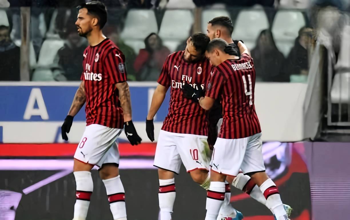 比萨vs克雷莫内塞：夸德拉多、恩佐拉首发，瓦尔迪、米卡伊尔-法耶出战（比萨迎战克雷莫内塞：夸德拉多、恩佐拉先发，瓦尔迪携米卡伊尔-法耶出战）