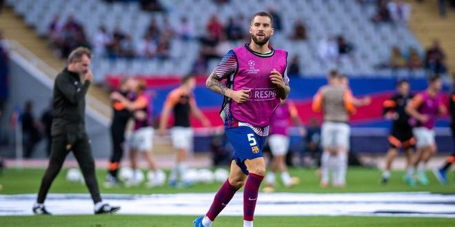 篮球火箭主力后卫被评为月最佳球员