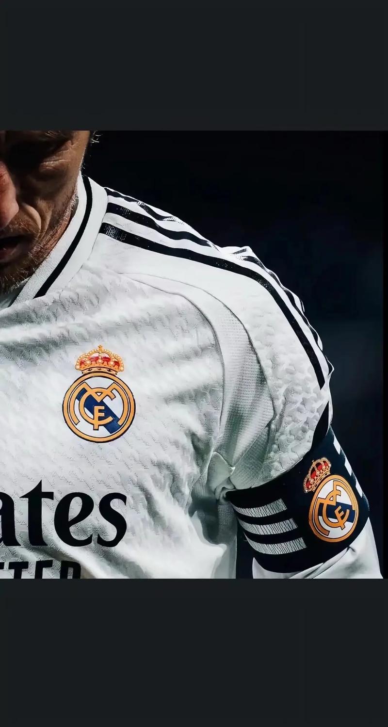 周定洋：亚冠精英赛首个客场积分，为流汗拼搏的小伙子们自豪（周定洋：亚冠精英赛客场首分到手，为拼搏流汗的队友们骄傲）