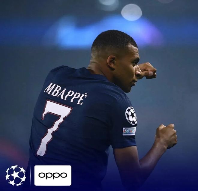 斯基拉：尤文将给伊尔迪兹500-550万年薪，加与欧冠挂钩奖金（斯基拉：尤文拟向伊尔迪兹提供500-550万年薪，含与欧冠挂钩的奖金）