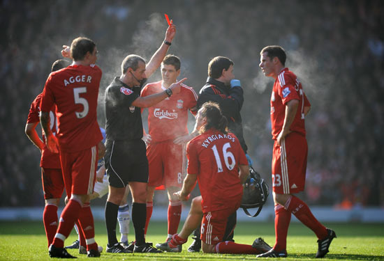 巴塞罗那理发师：欧洲杯期间，费尔明专门打电话让我给他理发（巴萨理发师称：欧洲杯期间，费尔明特意来电约我剪发）