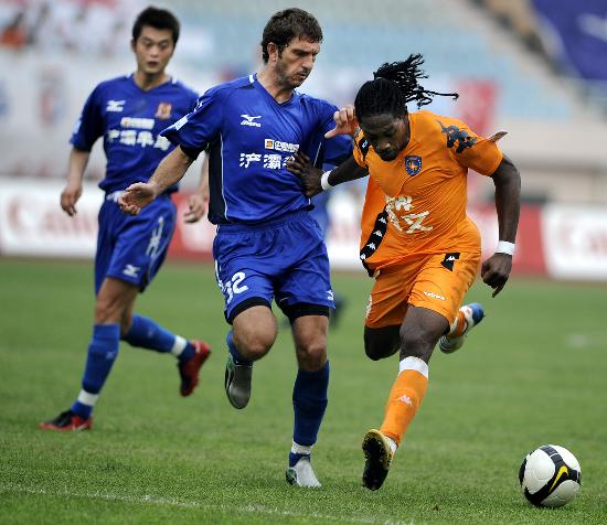 里弗斯称亚历山大若为美国人将成NBA最大牌球星