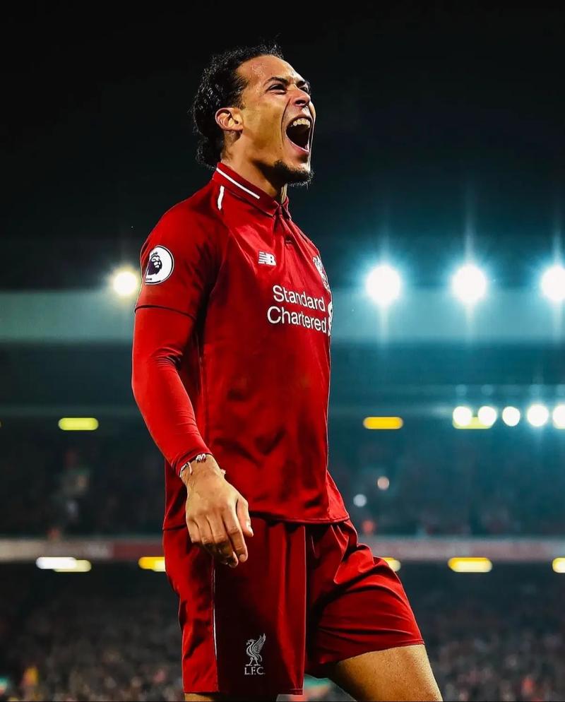 体坛女神盘点：新晋F1世界冠军女友，身材火辣的葡萄牙模特科尔塞罗