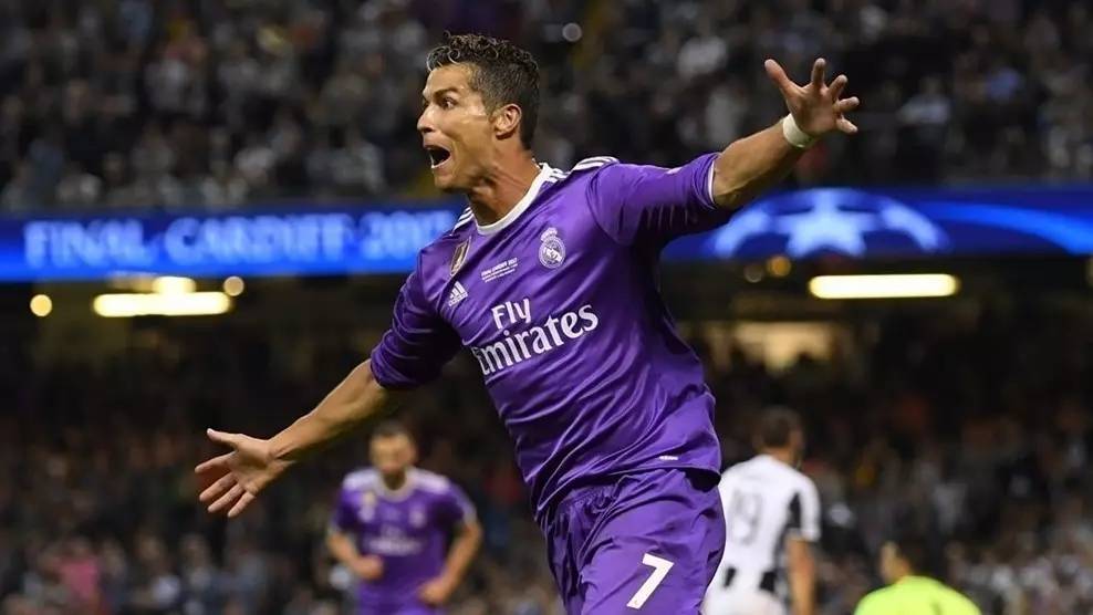 萨拉赫年度最佳选票：第一阿什拉夫、第二登贝莱、第三姆巴佩（萨拉赫年度最佳投票：阿什拉夫居首，登贝莱第二，姆巴佩第三）