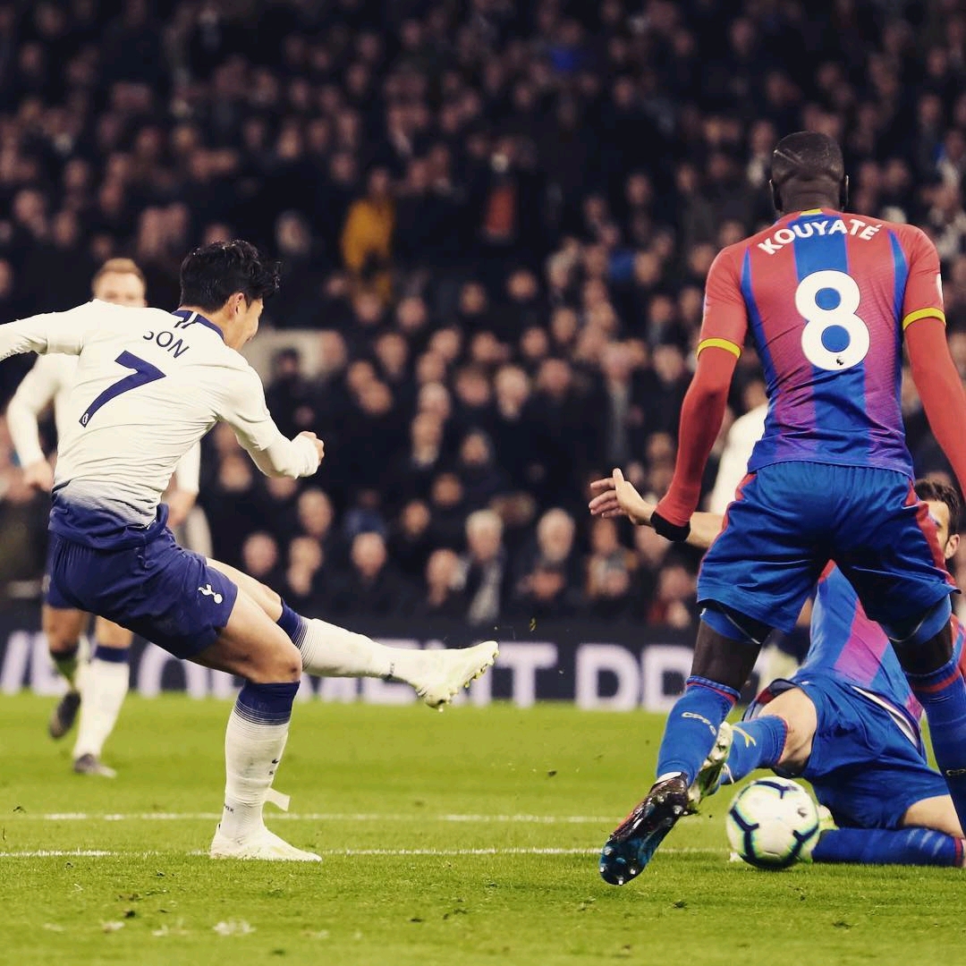 热那亚vs佛罗伦萨：洛伦佐-科隆博、厄斯蒂高首发，德赫亚、多多出战（热那亚对阵佛罗伦萨：洛伦佐·科隆博、厄斯蒂高首发，德赫亚与多多出场）