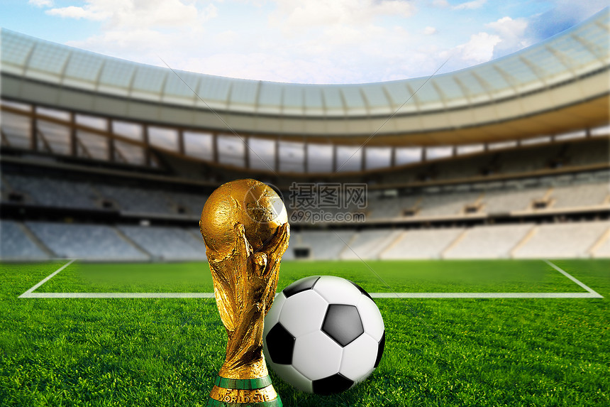 斯卢茨基：我们丢球后不得不加强进攻，这给了对手很多空间（斯卢茨基：失球后我们被迫压上进攻，给了对手更多空当）