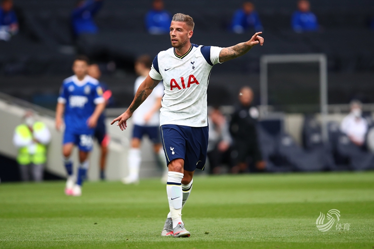 大腿级别，自加盟那不勒斯后麦克托米奈参与进球数意甲中场第1（那不勒斯新大腿！麦克托米奈加盟后参与进球数领跑意甲中场）