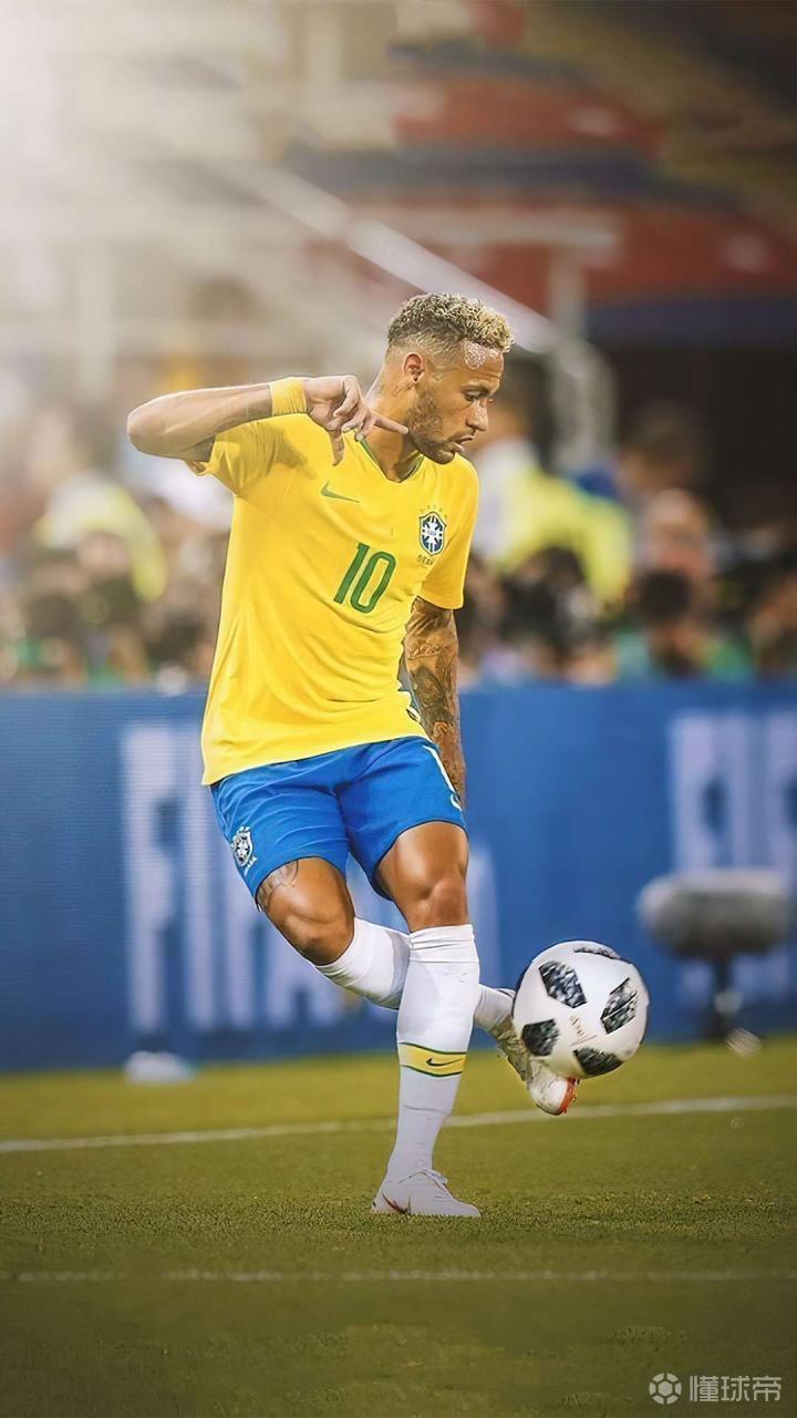 我们的米兰德比进球TOP25（米兰德比25粒经典进球回顾）